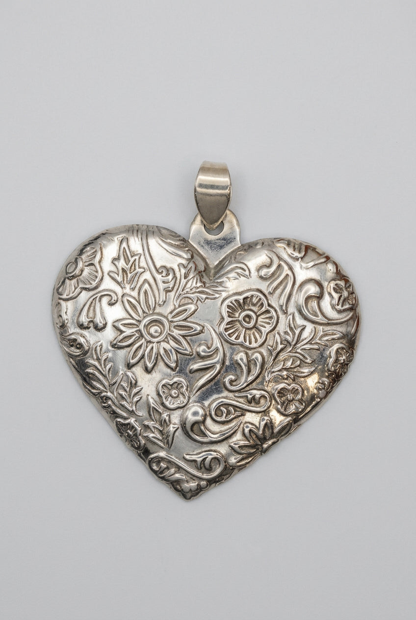 .925 heart pendant