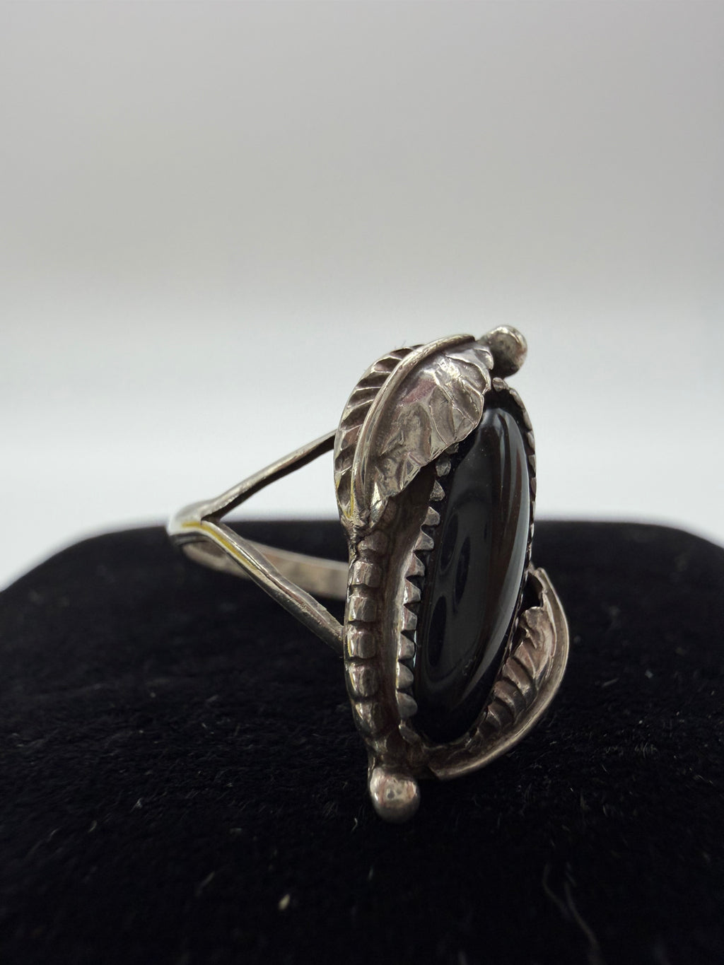 .925 Black Onyx (5.75)