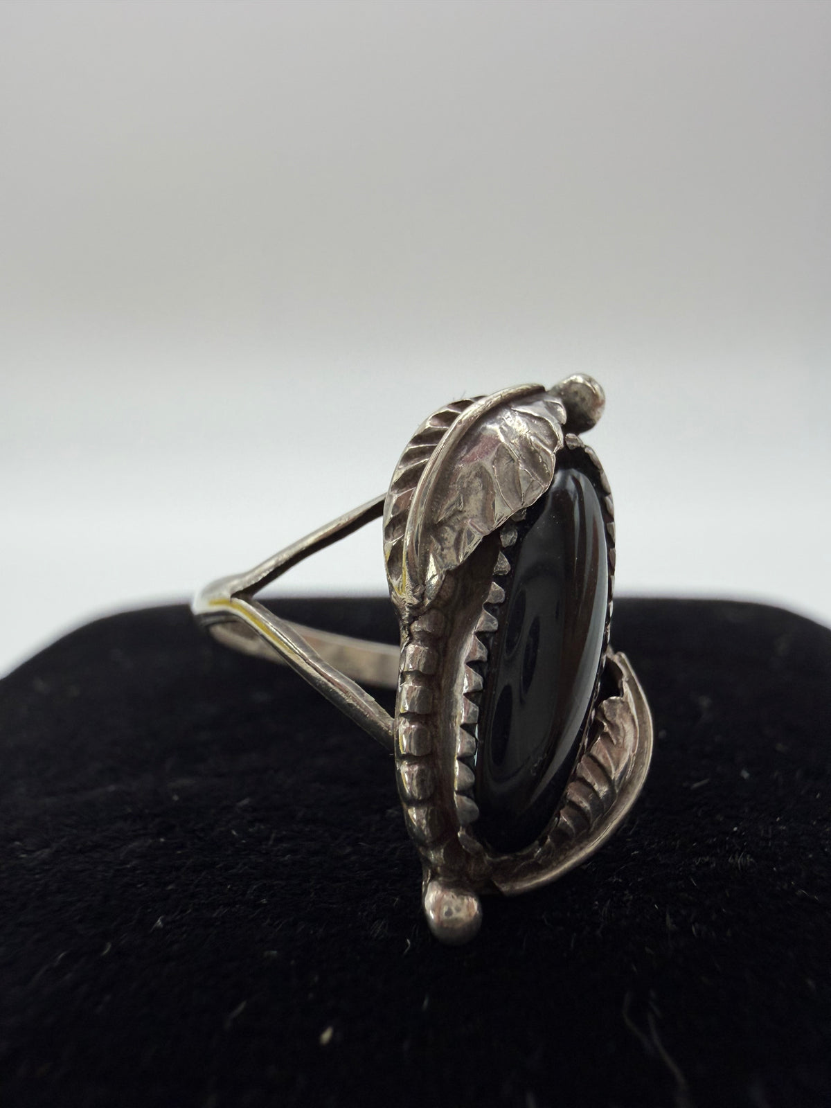 .925 Black Onyx (5.75)