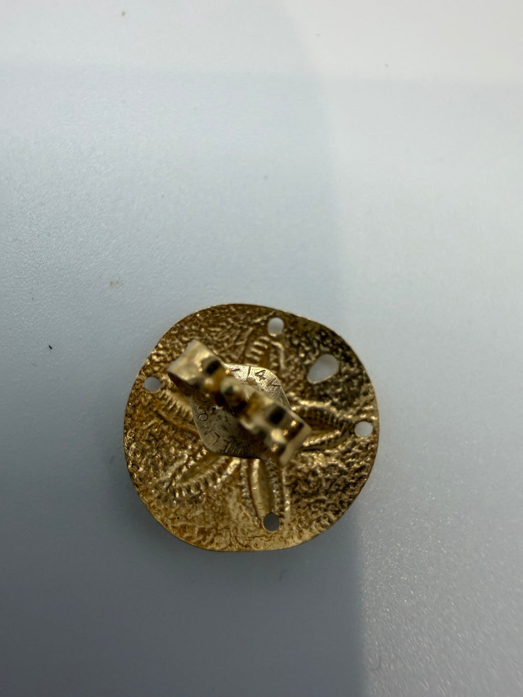 14k Gold Sanddollar Studs