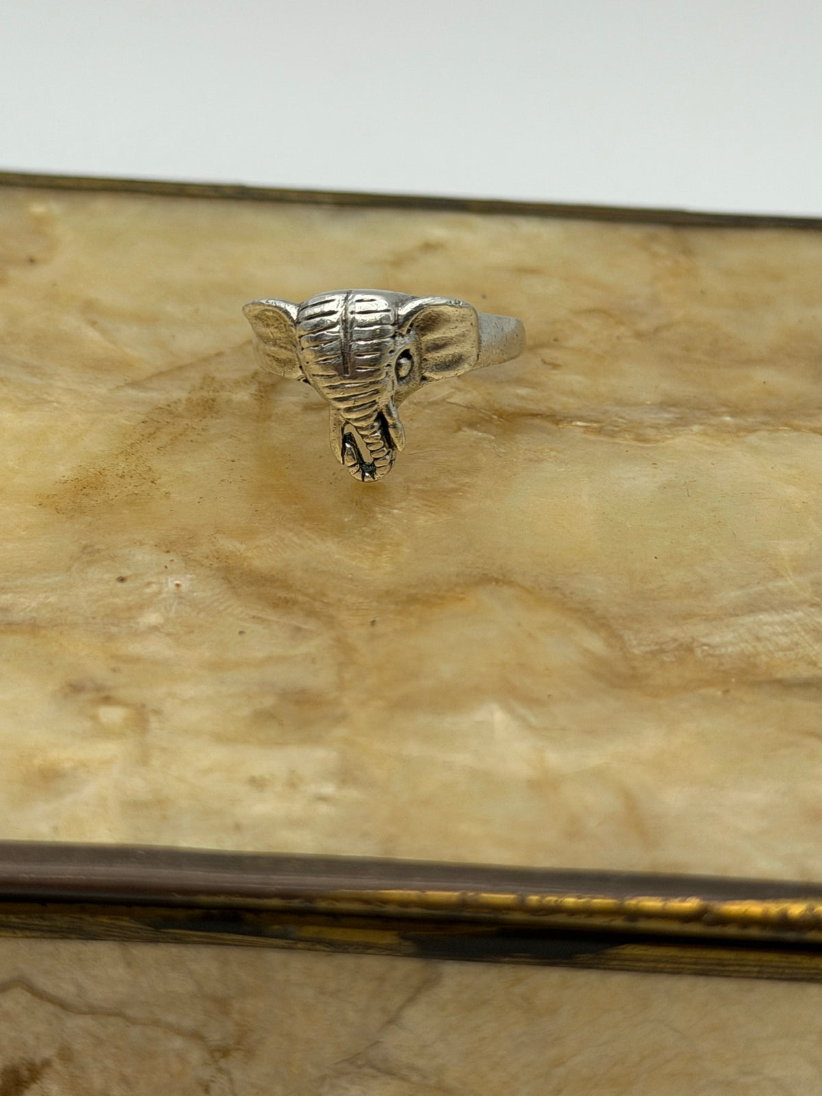 .925 Elephant Ring (6.5)