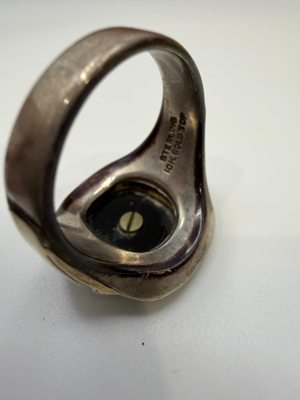 10k Top “R” Signet Ring (11)