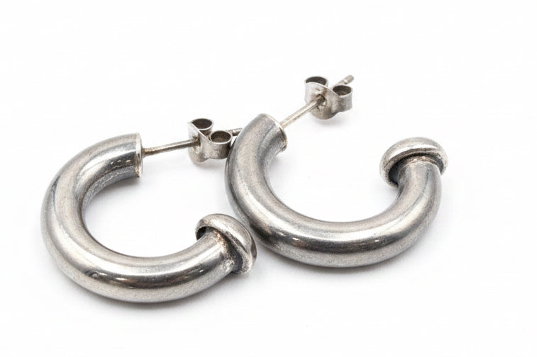 .925 Earring