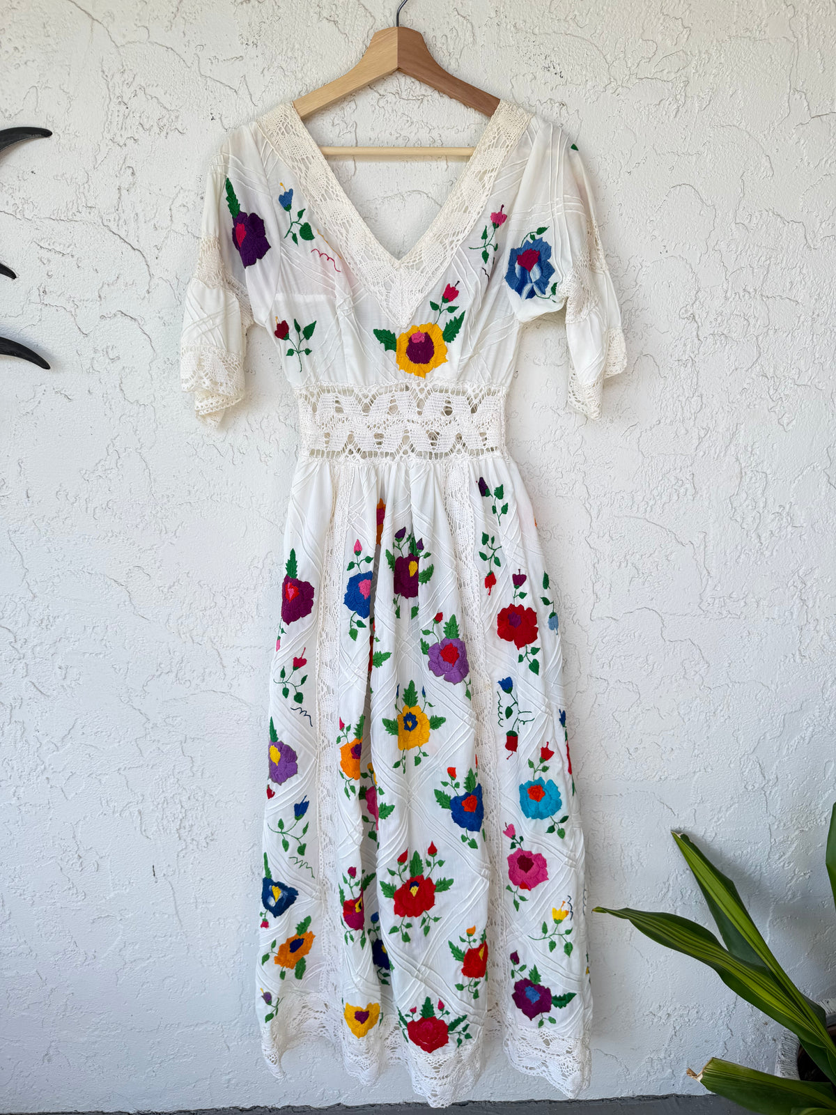 1960/70s Embroidered Dress