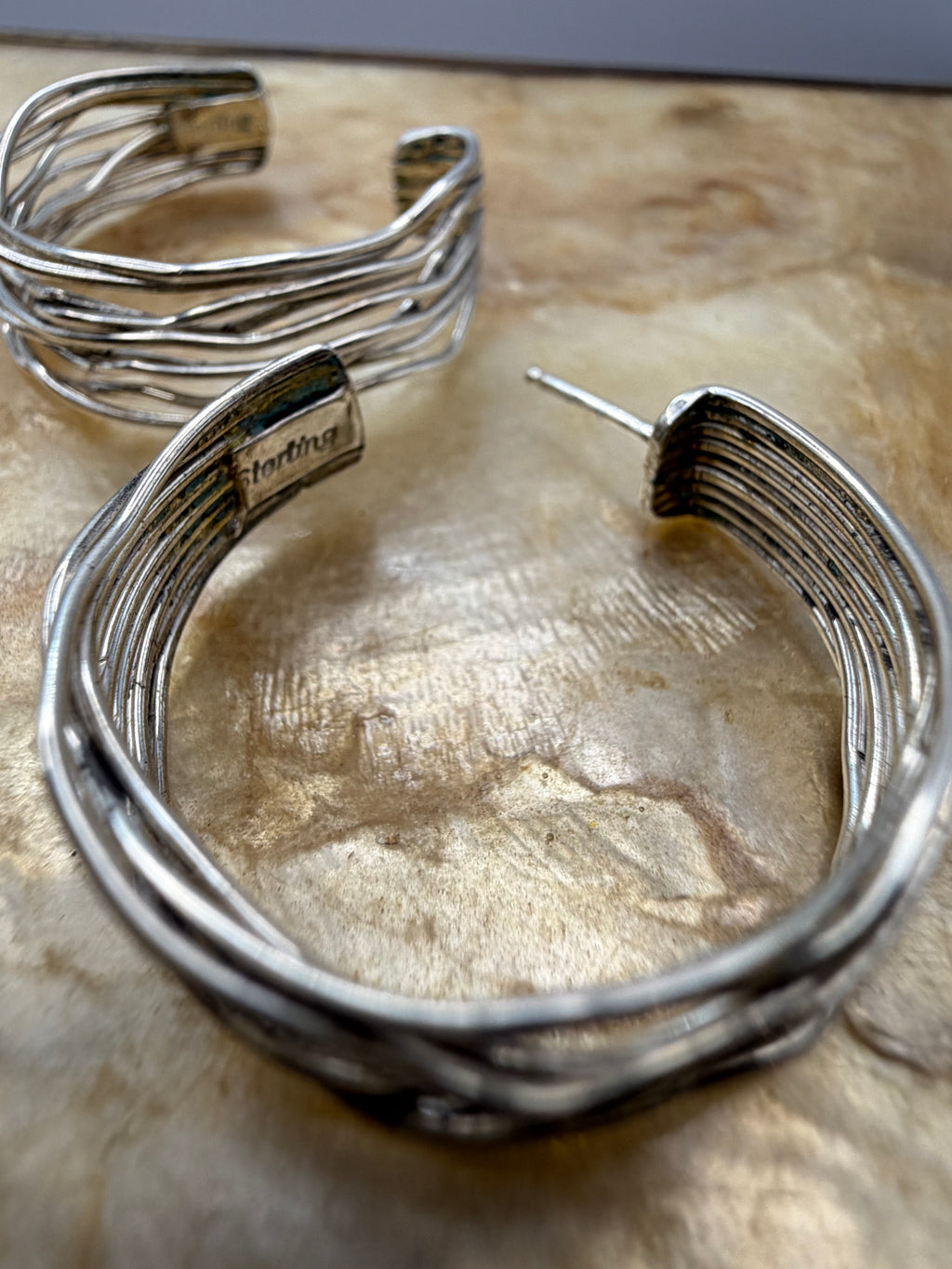 .925 Hoops