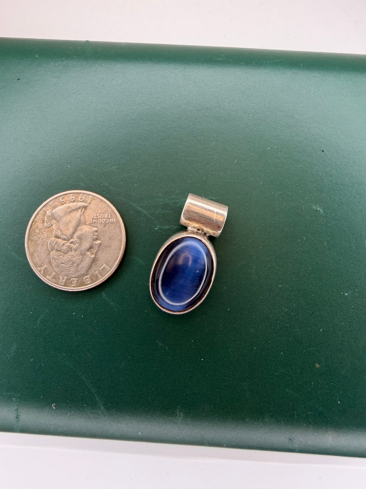 .925 Cat Eye Pendant