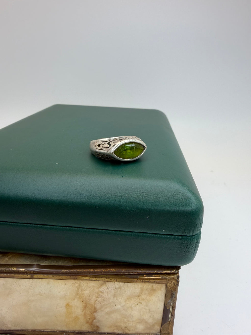 .925 Peridot Ring (6)