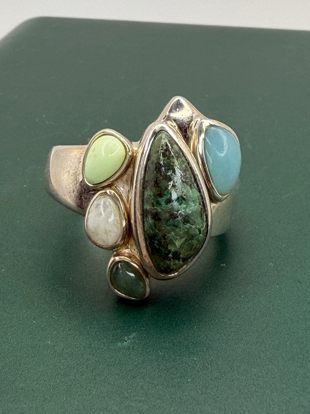 .925 WK cluster ring (10)