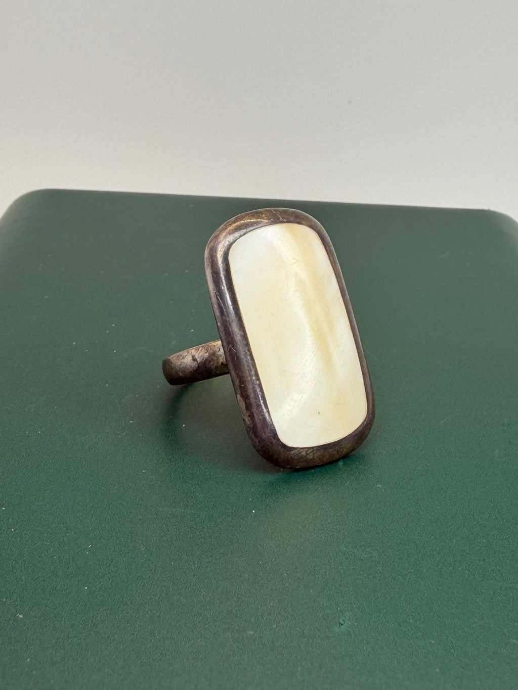 .925 Mother Of Pearl Ring (6)