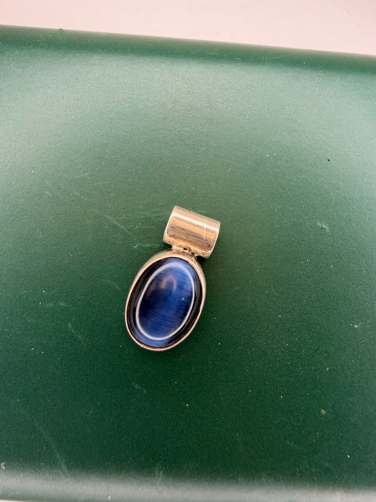 .925 Cat Eye Pendant
