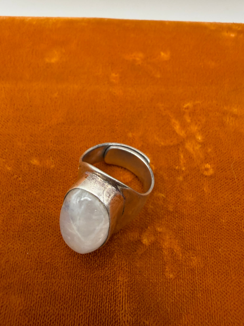 .925 Moonstone