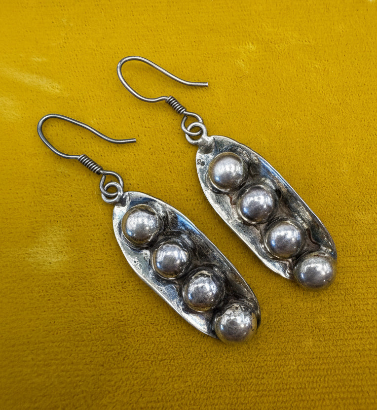 .925 Peas In Pod Earring