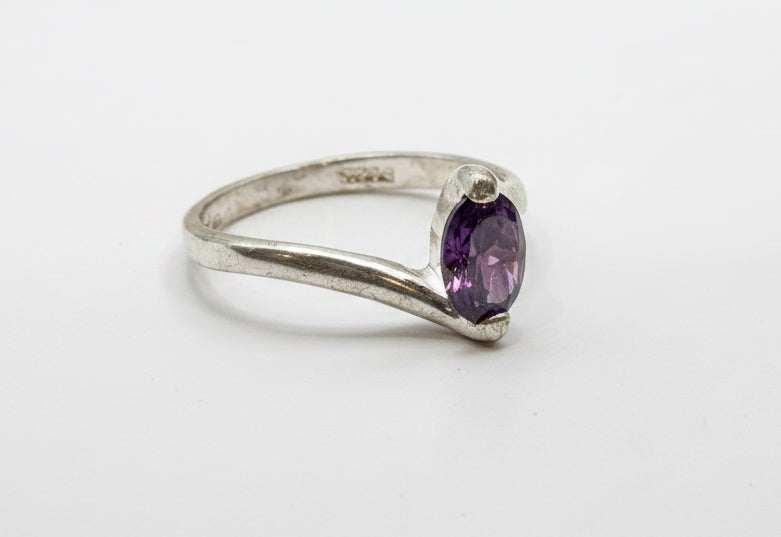 .925 Ring size 9