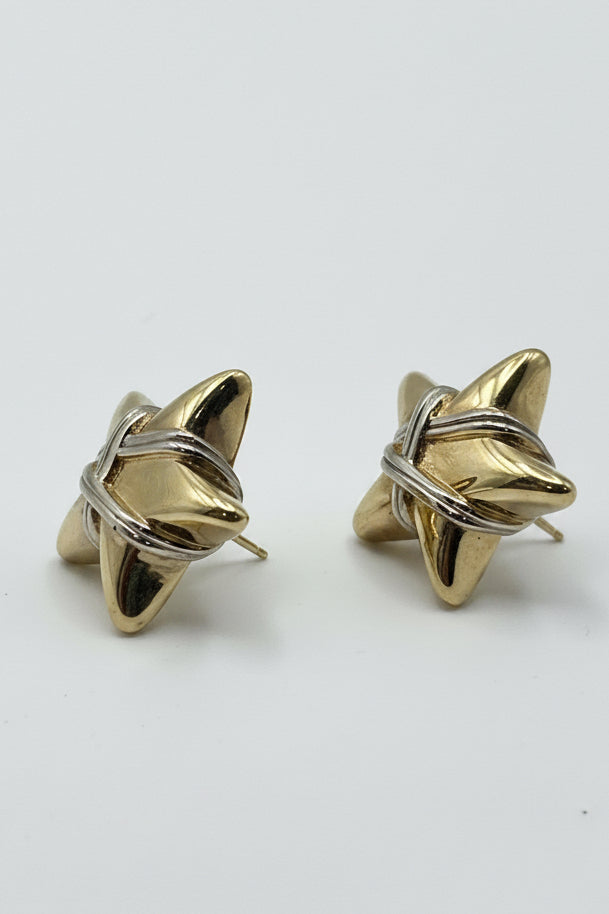 14k Gold Star Earrings