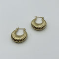 14k Gold Shrimp Earring