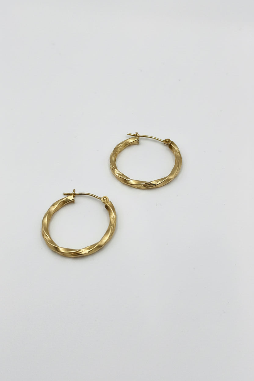 14k Gold Hoop